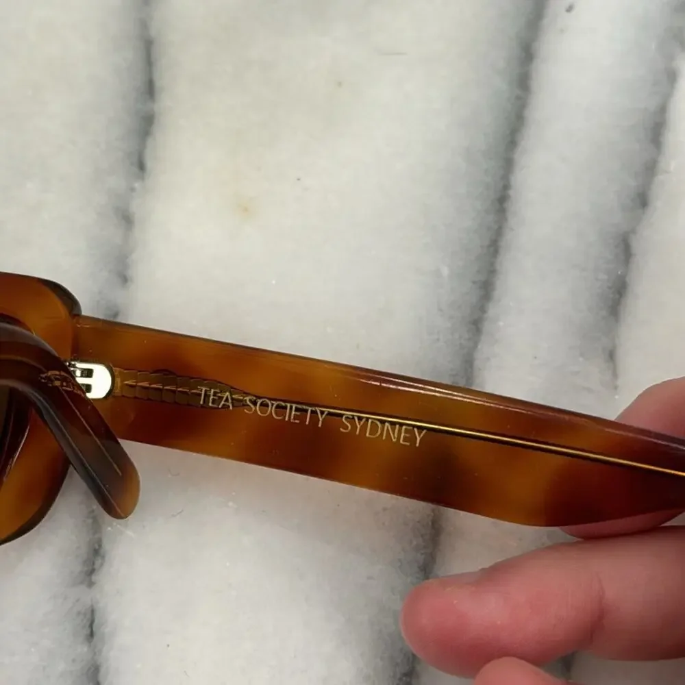 Tea Society Sydney Cat 3 brown sunglasses